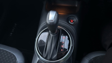 Nissan Juke 1.0 DiG-T 114 N-Connecta 5dr DCT Petrol Hatchback